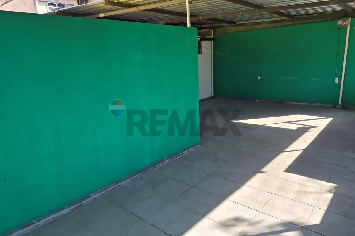 Unfurnished 3-bedroom apartment with 68 m² — photo 40