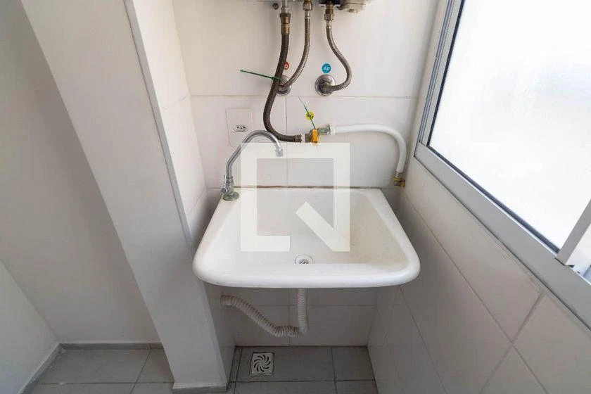 Unfurnished apartment with 2 bedrooms and 50 m² — photo 33