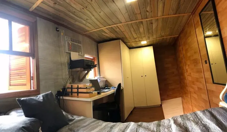 Furnished 25 m² house with 1 bedroom and glass shower — photo 12