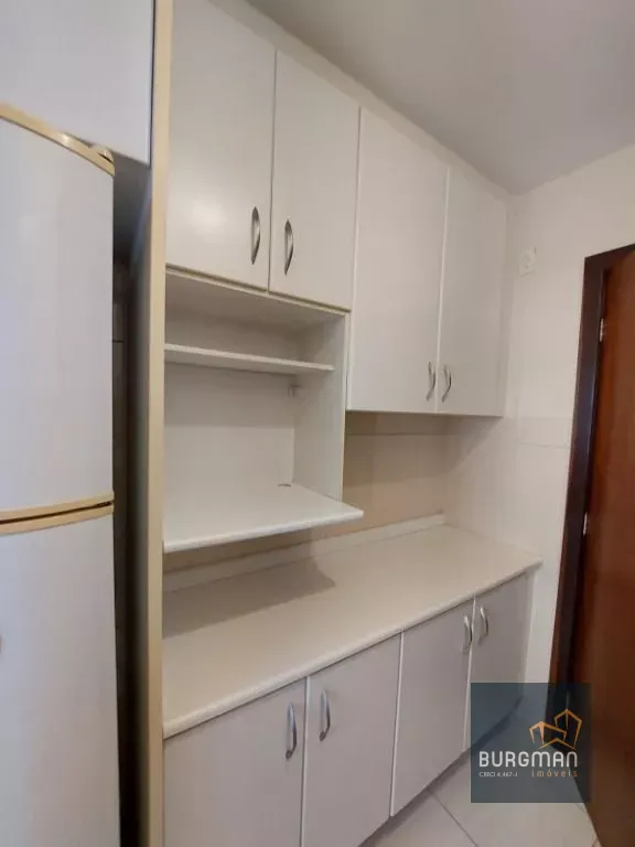 72 m² apartment with a walk-in closet and a home office — photo 13