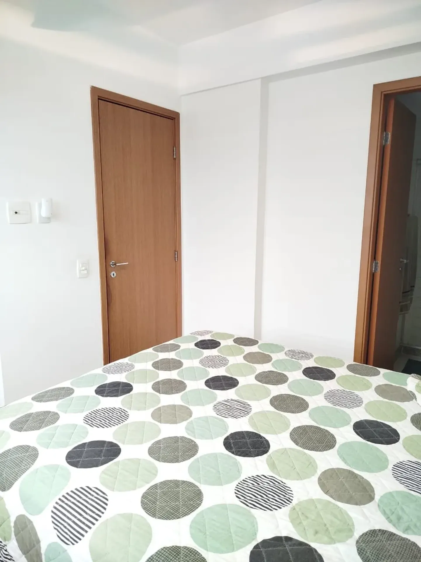 77 m² apartment with 3 bedrooms and a balcony — photo 23