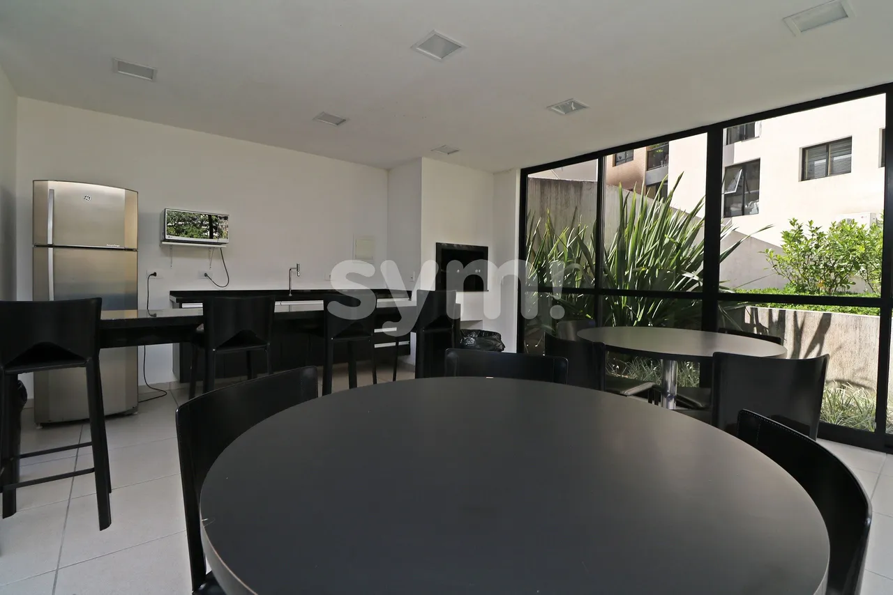 Apartamento amueblado de 1 dormitorio con cocina compacta — photo 12
