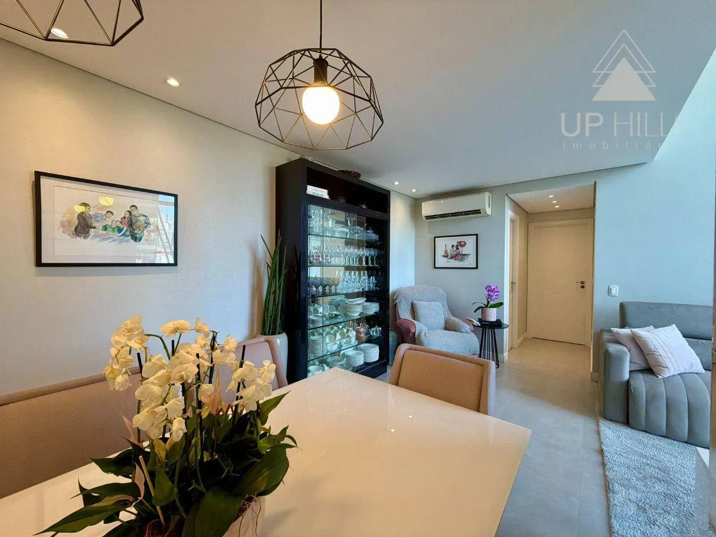 Apartment on the 4th floor with floor-to-ceiling windows — photo 40