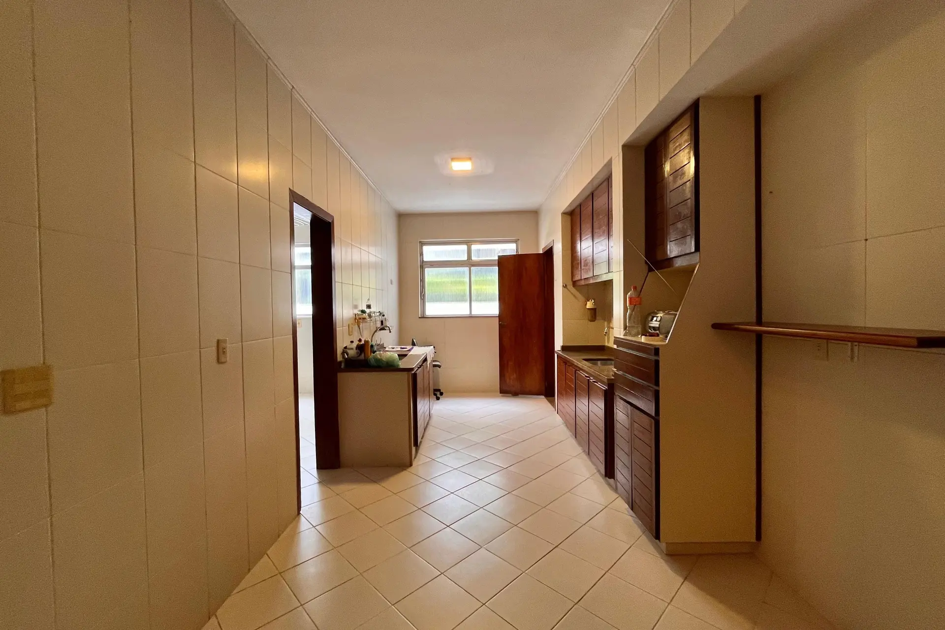 3-bedroom apartment with a water view — photo 12