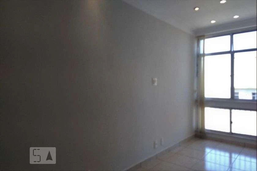 Невелика квартира з 2 спальнями 55 м² і окремою кухнею — photo 6