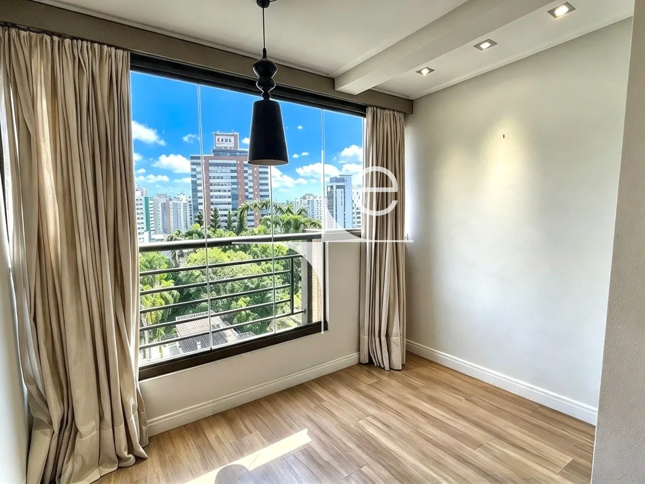 2-bedroom apartment in a building with a sauna — photo 9
