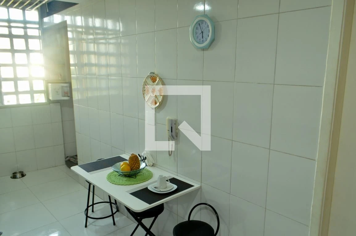 Furnished 2-bedroom apartment with an en-suite — photo 16