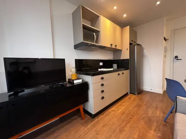 Furnished studio for rent with 1 bedroom and parking — photo 7