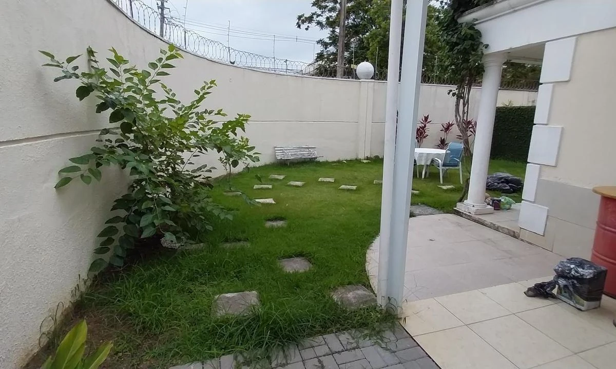 Casa de 4 dormitorios con balcón gourmet — photo 33