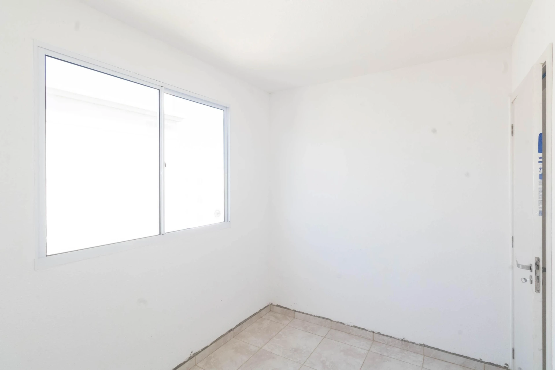 Apartamento de 2 dormitorios y baño con ducha de vidrio — photo 39