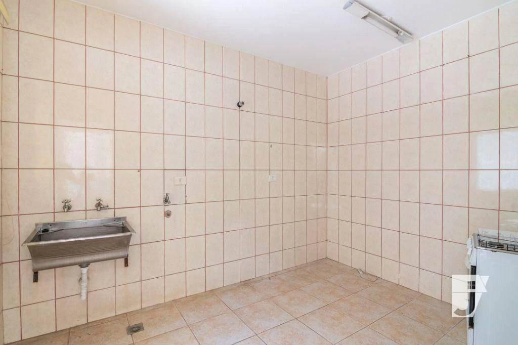 Дом 248 м² со стиральной машиной и застеклённым балконом — photo 22