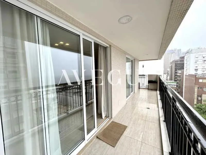Furnished 2-bedroom apartment with a glassed-in balcony — photo 14