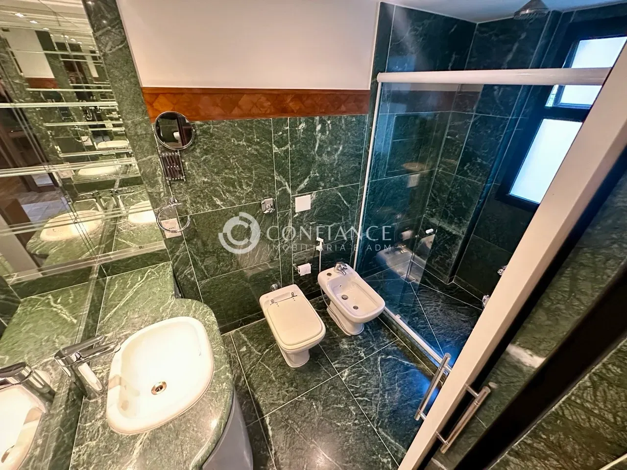 Apartamento de 230 m² com 2 quartos e armários embutidos — photo 29