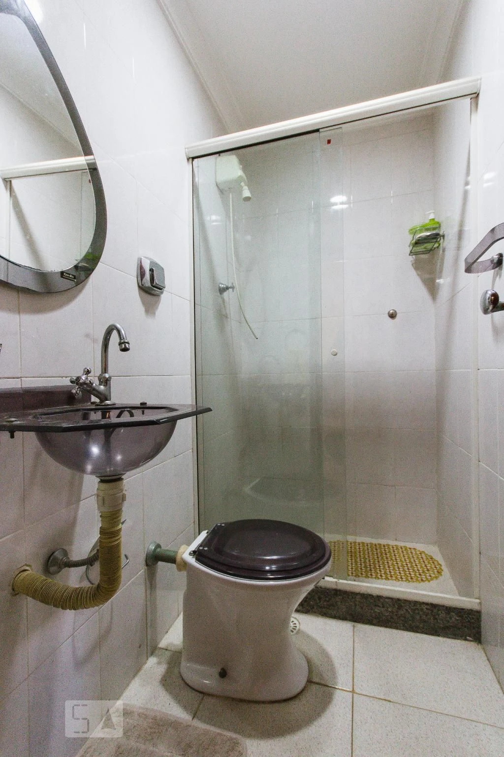 Furnished house with 4 bedrooms and 2 en-suites — photo 48