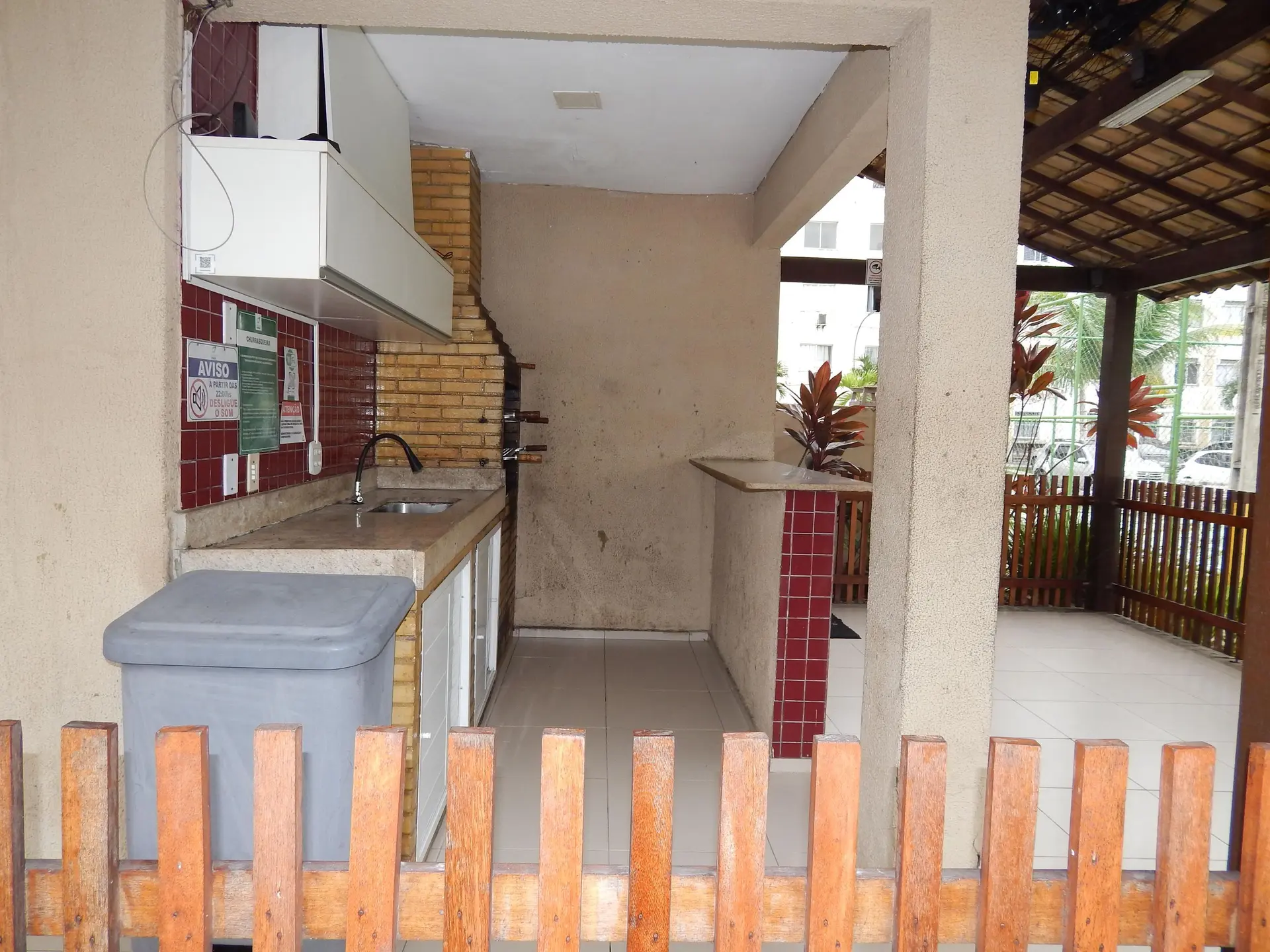 Furnished apartment, 42 m², with a grill on the balcony — photo 27