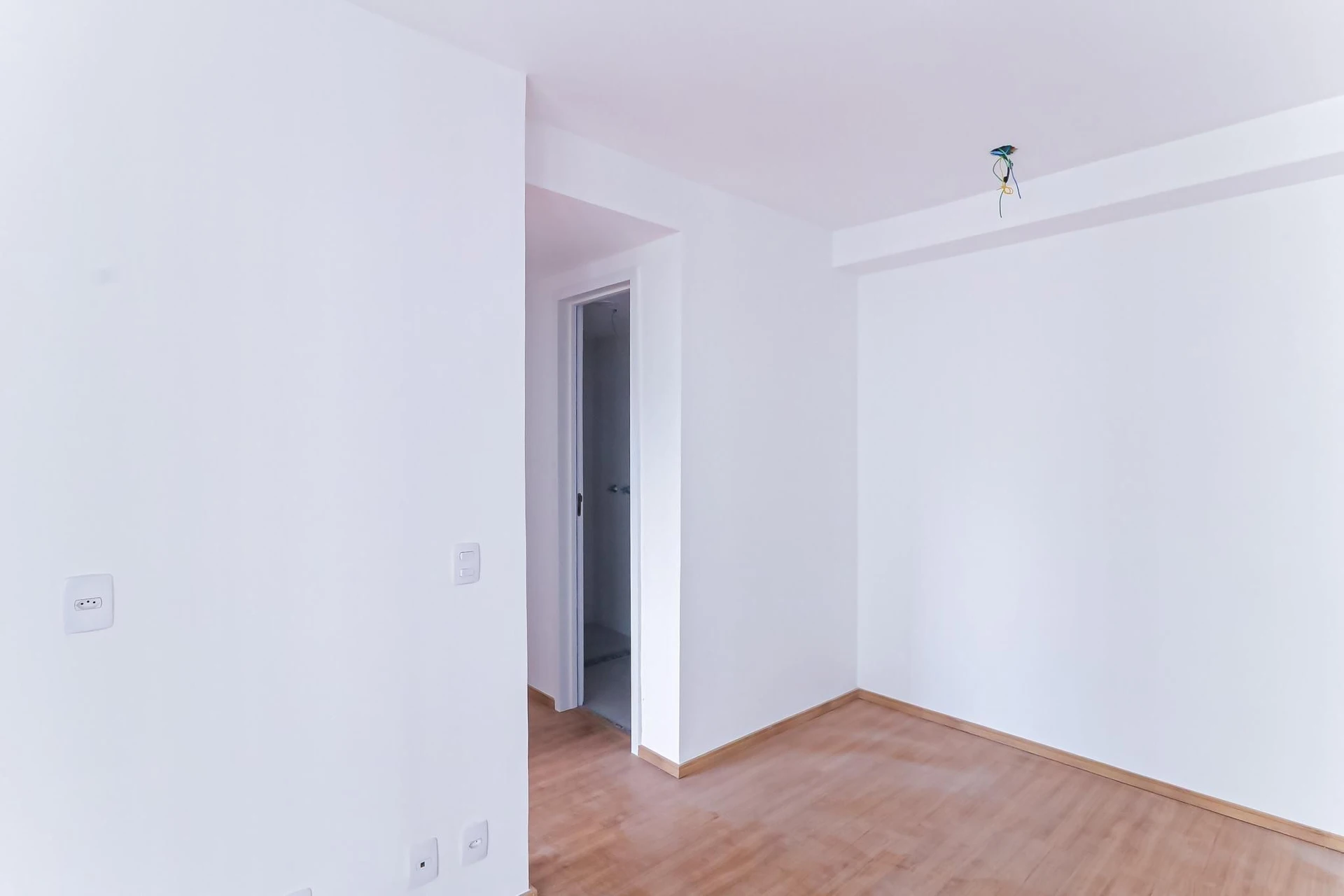 Apartamento de 2 quartos em condomínio com piscina — photo 14
