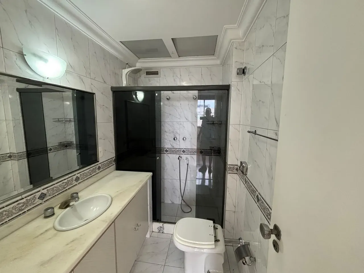 Water view in a 4-bedroom apartment, 130 m² — photo 14