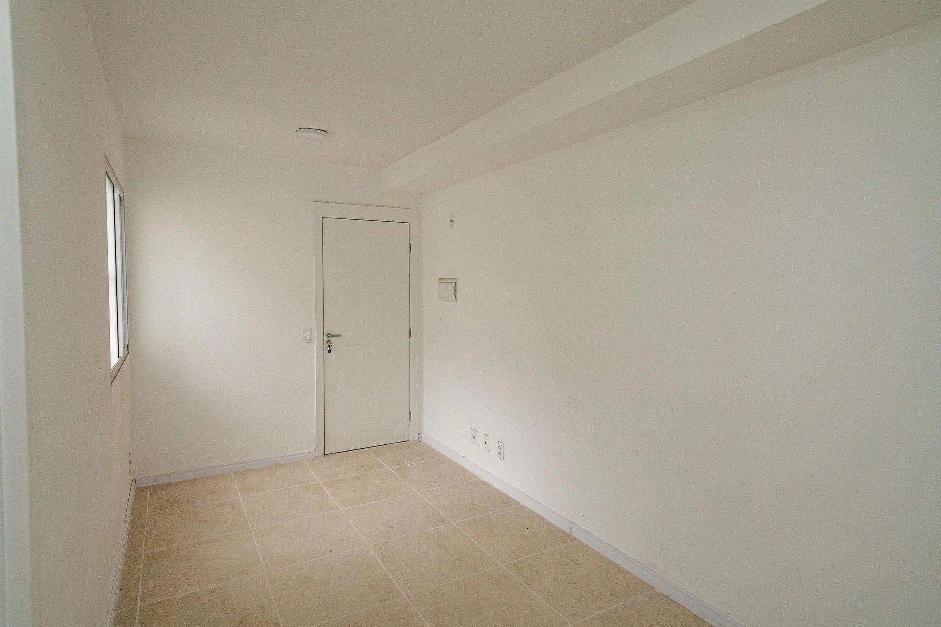 Unfurnished 2-bedroom apartment with 1 bathroom — photo 15