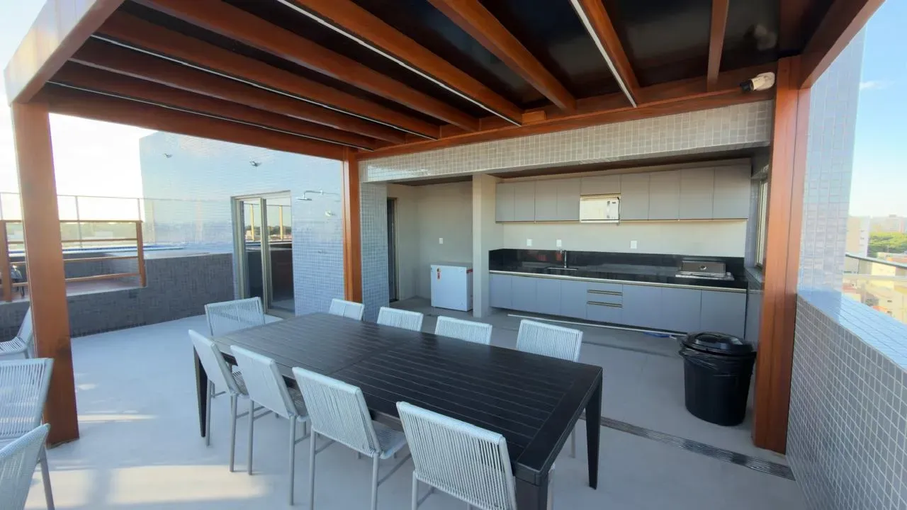Apartamento de 140 m² no 8º andar com 4 suítes