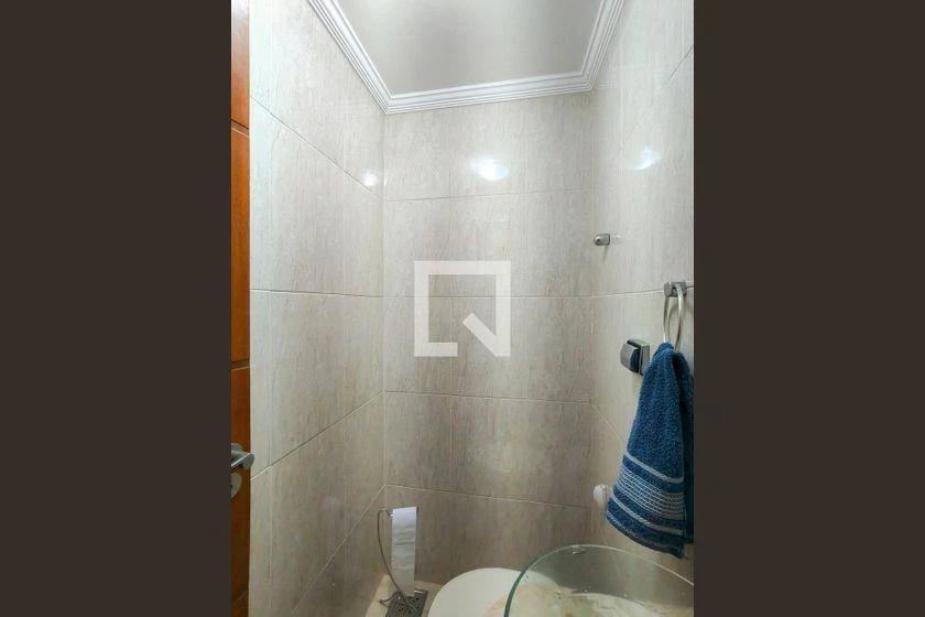 Furnished house with 3 bedrooms, 180 m² and 1 parking spot — photo 2