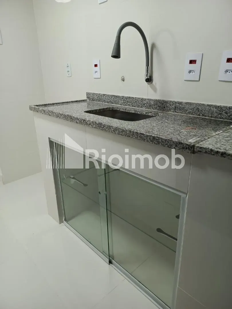 30 m² loft with 1 bedroom, 1 bathroom and 1 parking spot — photo 2