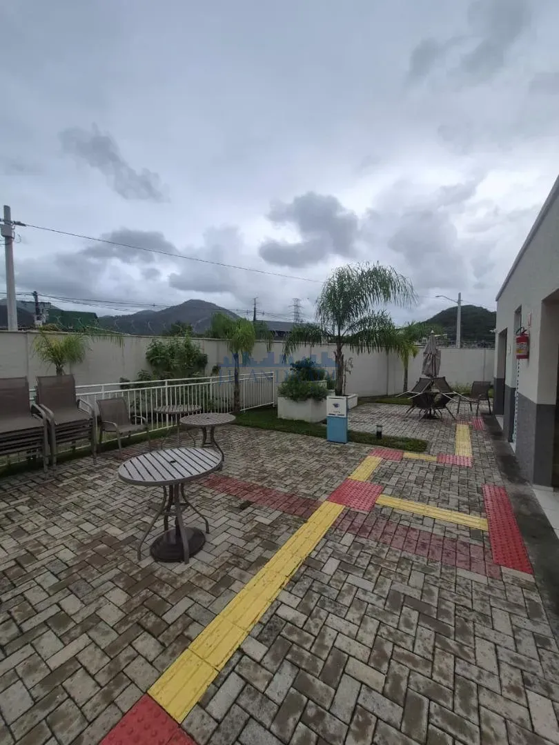 66 m² apartment with a mountain view and a home office — photo 16
