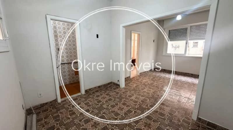 1-bedroom apartment with en-suite and closed kitchen — photo 17