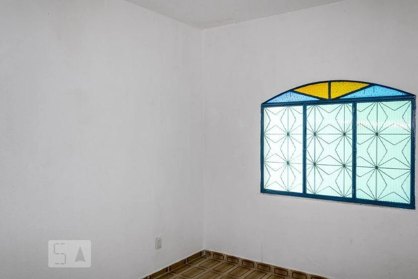Rental house with 4 bedrooms and 200 m² — photo 31