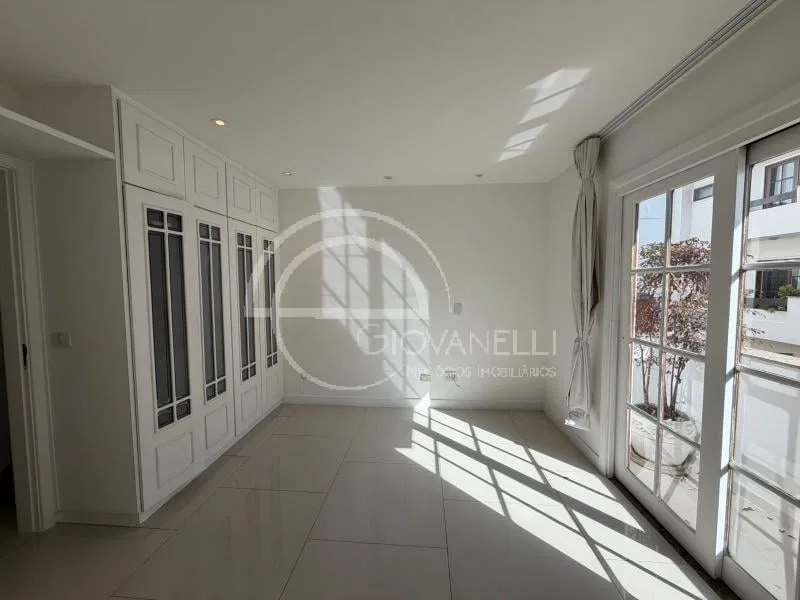 Casa triplex de 242 m² com 3 quartos e 2 vagas — photo 22