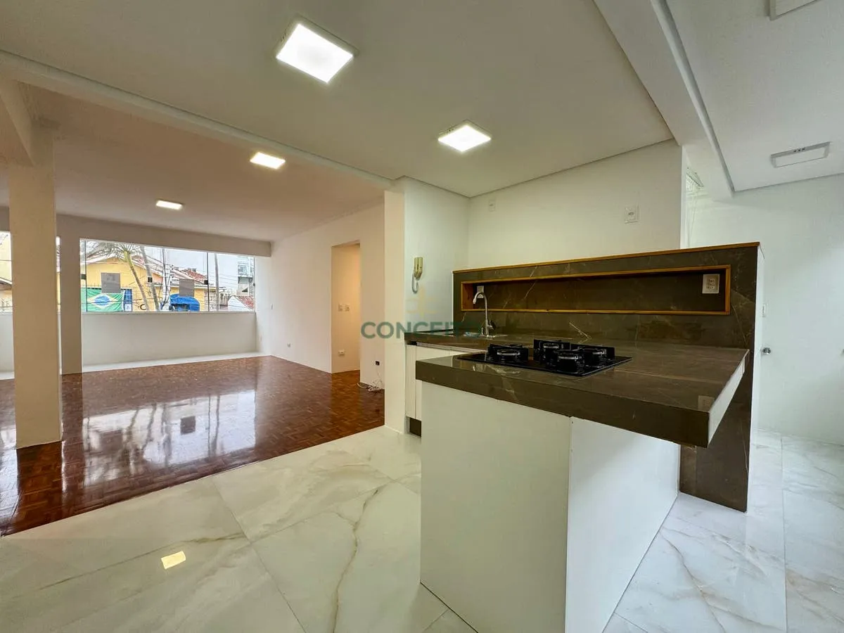 Floor-to-ceiling windows in a 3-bedroom apartment, 106 m² — photo 11
