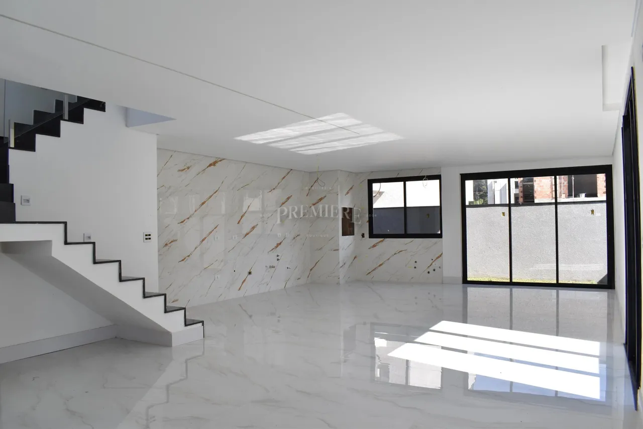 House with 3 en-suite bedrooms and private BBQ — photo 2