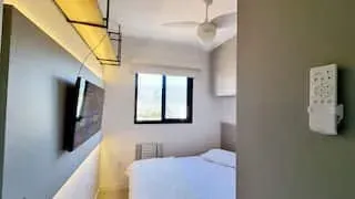 Furnished 34 m² apartment with balcony and 1 bedroom — photo 3