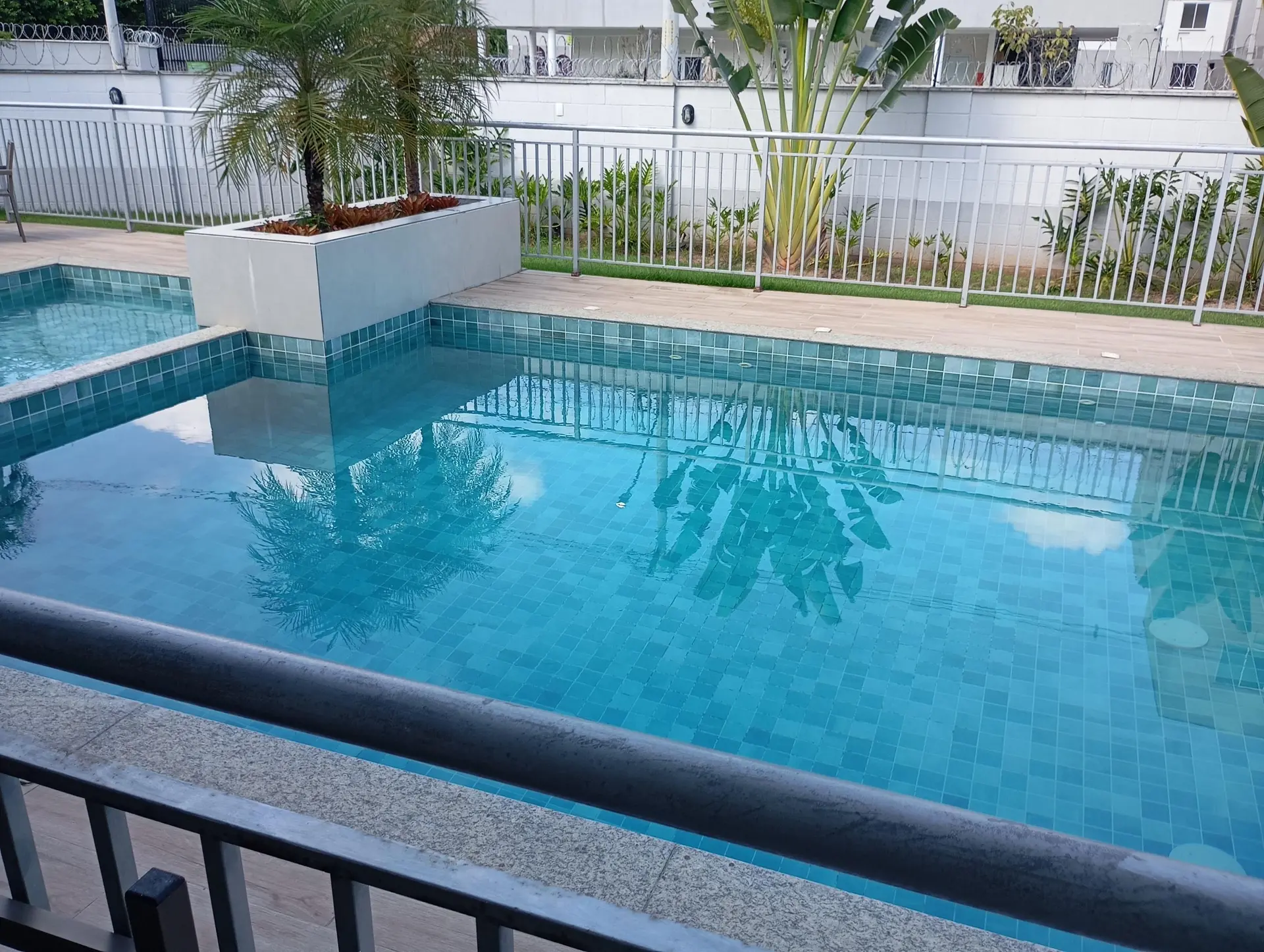 Apartamento sin muebles con 2 habitaciones y jardín privado — photo 26