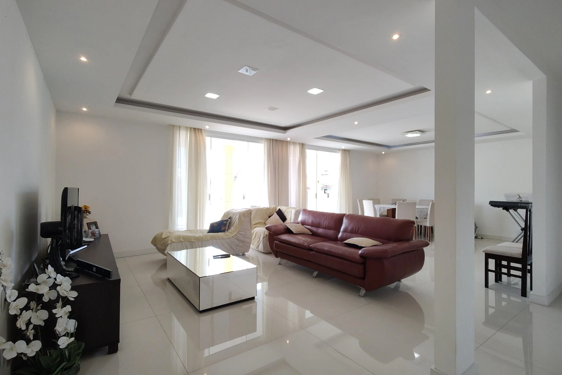 Vista a la montaña y 5 dormitorios: casa de 900 m² — photo 7