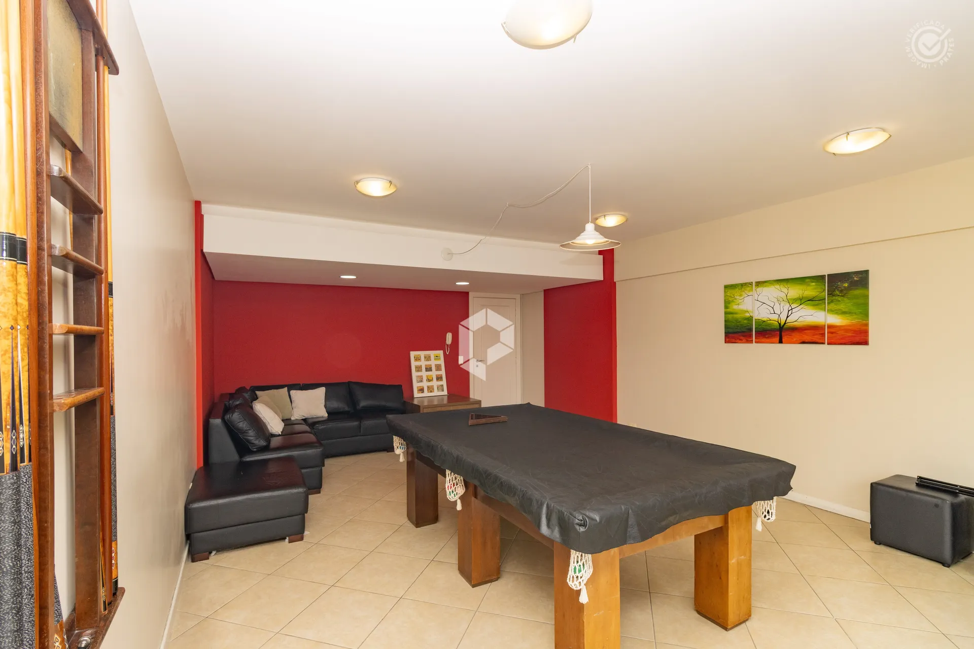 2-bedroom apartment with 137 m² and fitted kitchen cabinets — photo 28