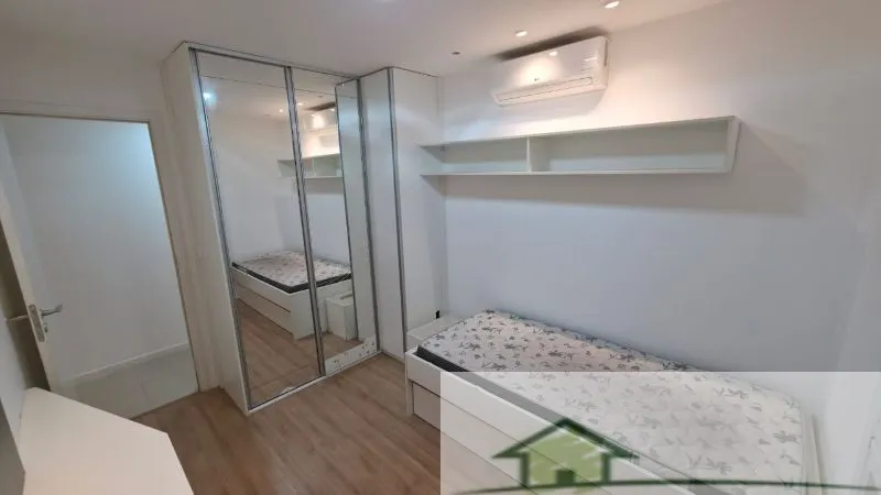 Apartment, 78 m², with a glass-enclosed balcony — photo 6