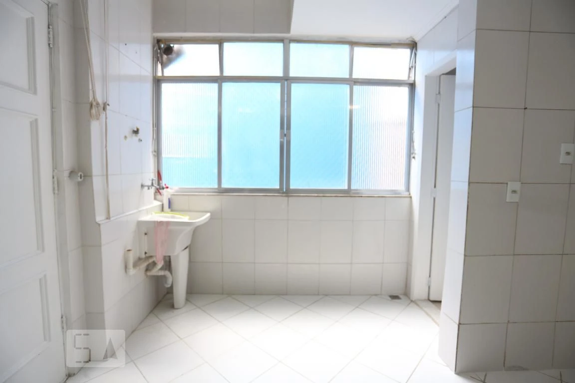 3-bedroom apartment with 2 bathrooms and no parking — photo 26