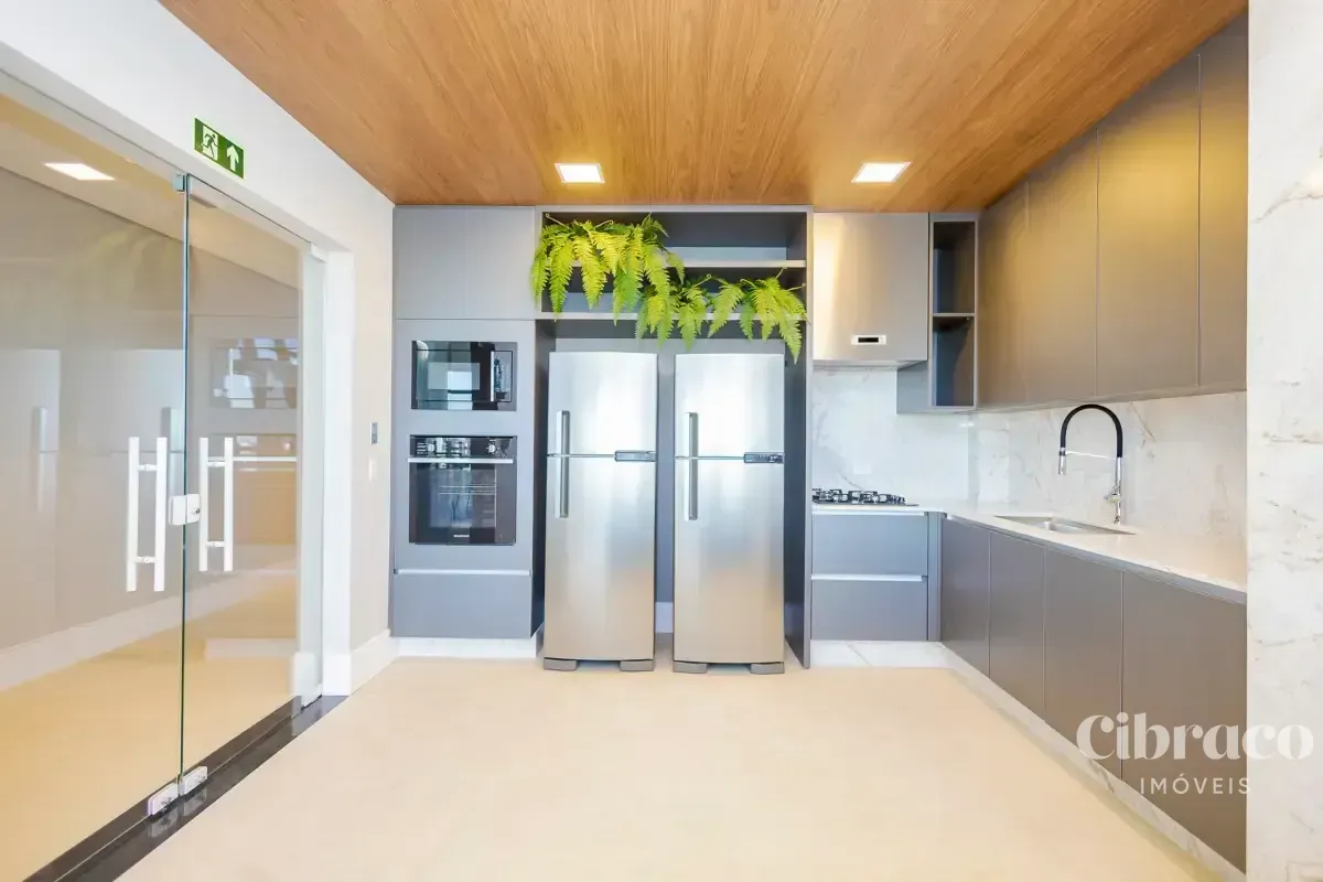 110 m² apartment with 2 bedrooms and a balcony — photo 63