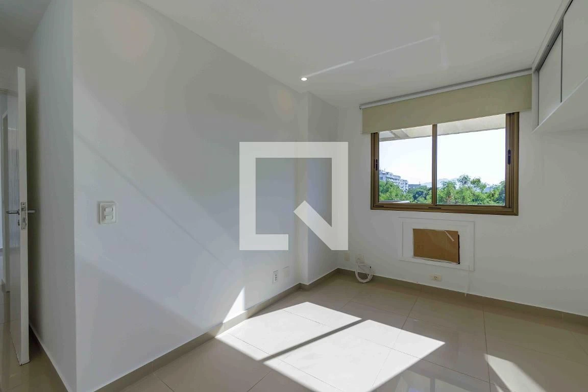 Apartamento para aluguel com 2 quartos e 2 banheiros — photo 17