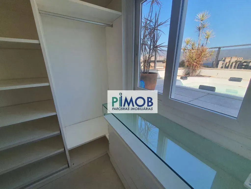 Furnished penthouse with 4 bedrooms and jacuzzi — photo 45