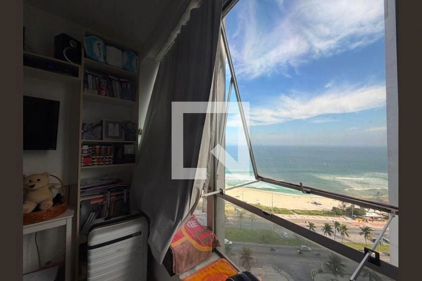 Water view in a 2-bedroom apartment, 86 m² — photo 16