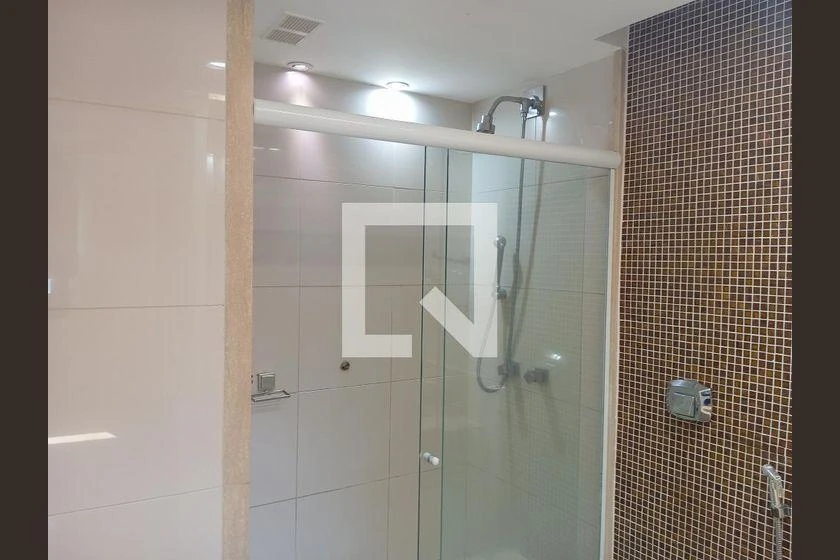Apartamento mobiliado de 4 quartos com 350 m² e 3 vagas — photo 29
