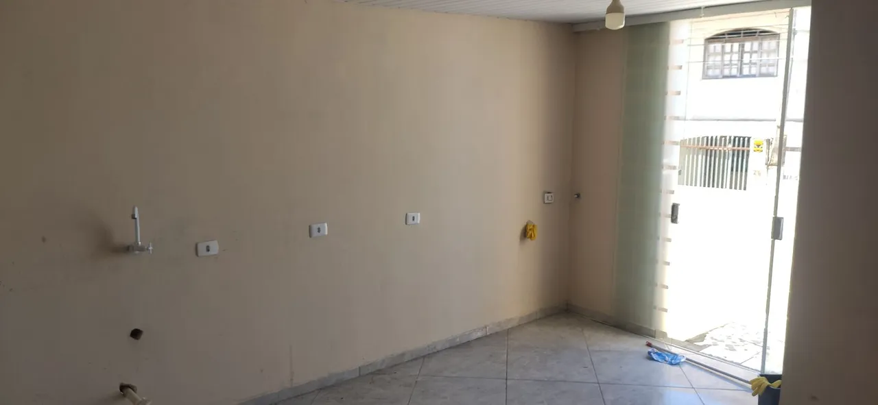 One-bedroom, 20 m² house in Curitiba — photo 7