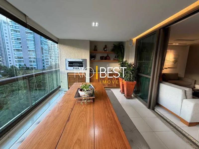Apartamento de 3 quartos com 5 banheiros e 3 vagas — photo 14