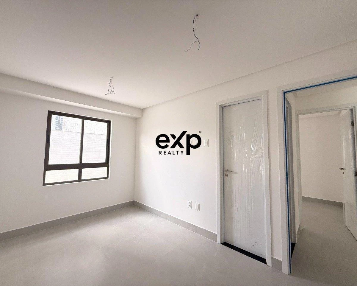 3-bedroom apartment, 2 with their own bathrooms, 76 m² — photo 41