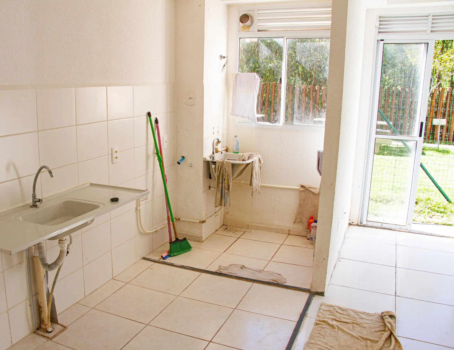 2-bedroom apartment with balcony and private garden — photo 8