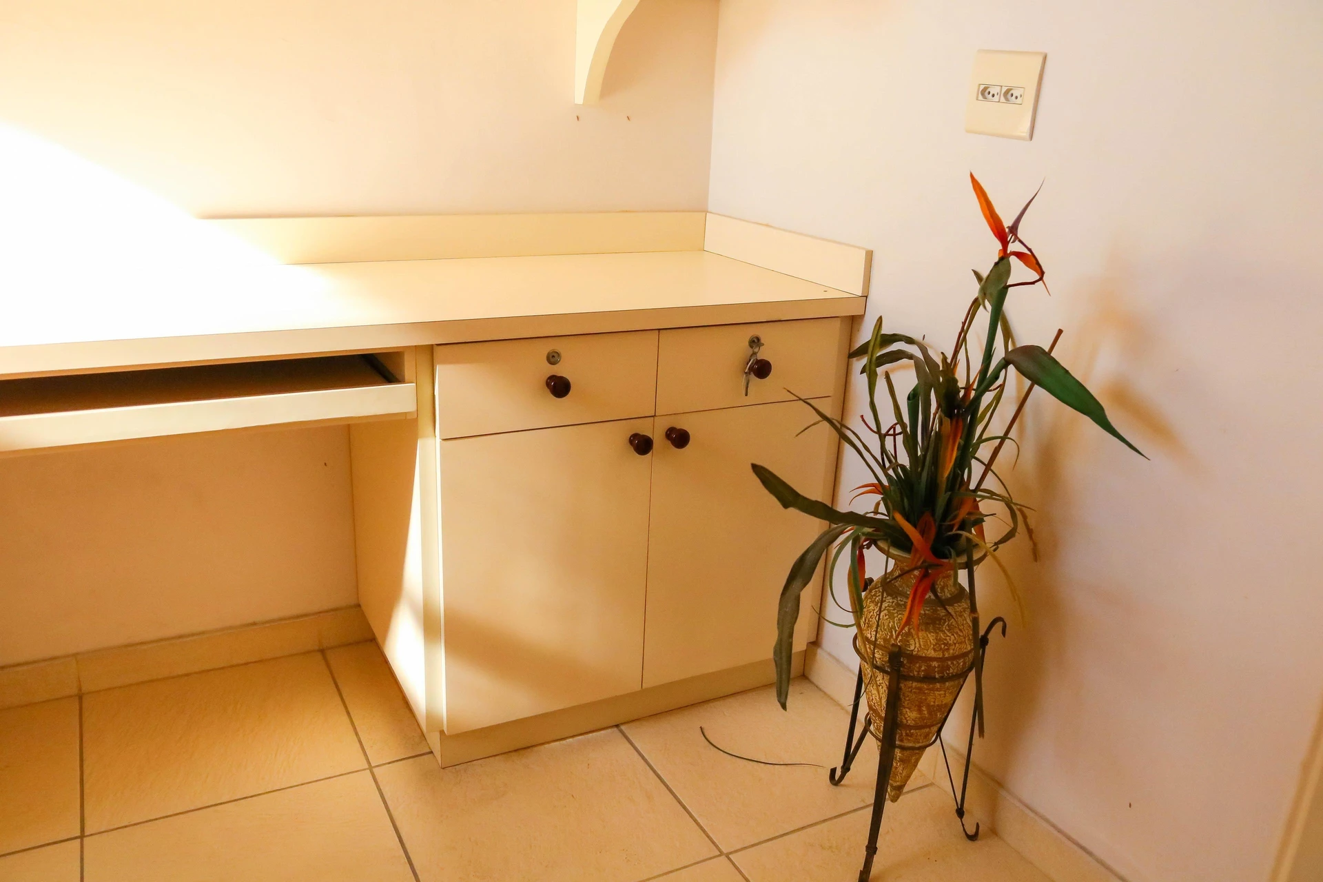 Furnished apartment with home office and 3 bedrooms — photo 60