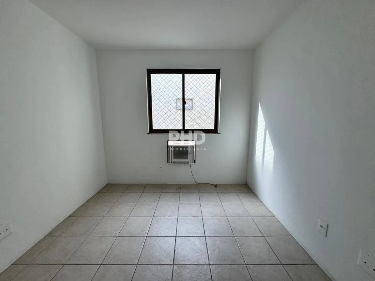 Apartment, 183 m², with a grill on the balcony — photo 38