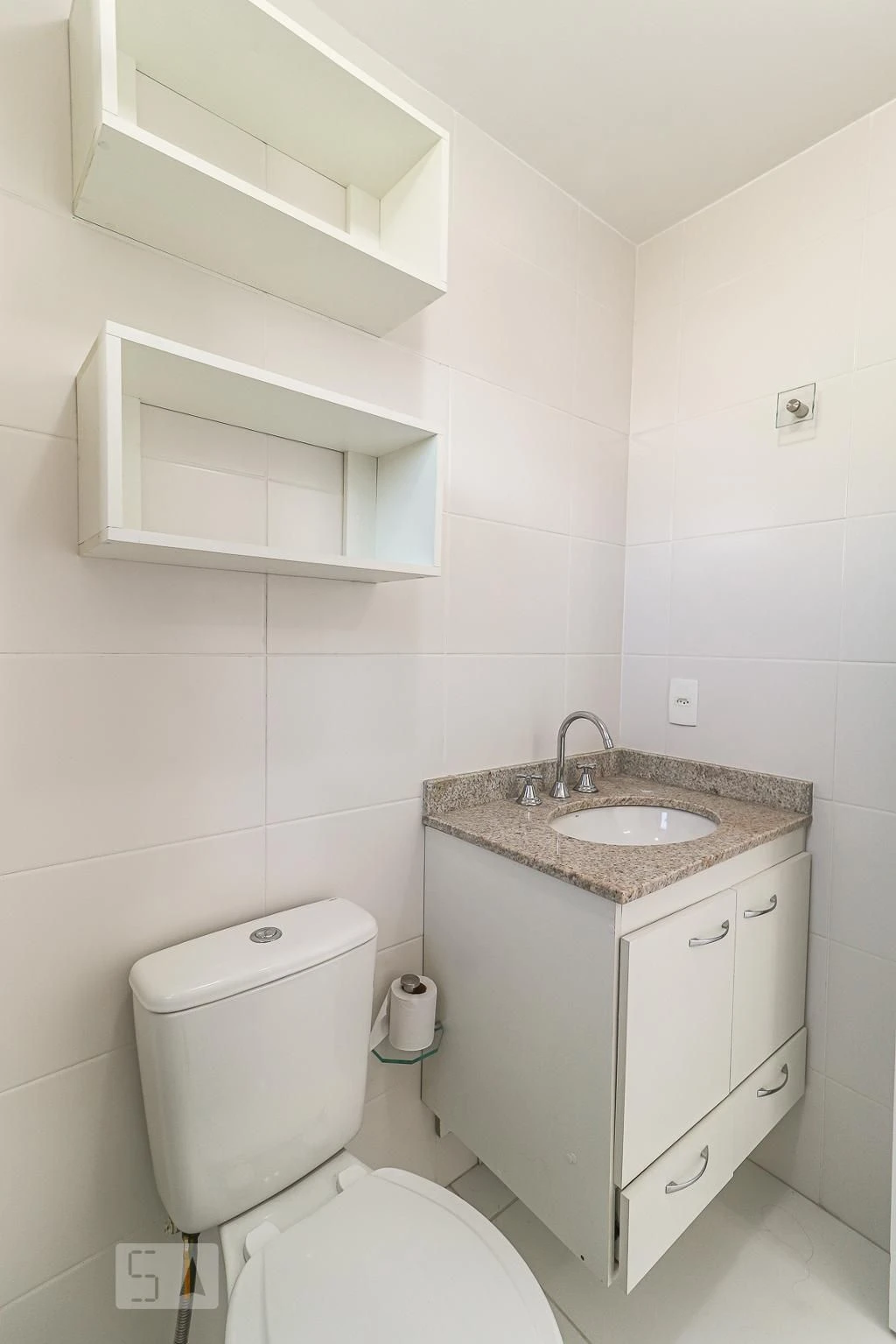 Apartamento sem mobília com 3 quartos e cozinha a gás — photo 6