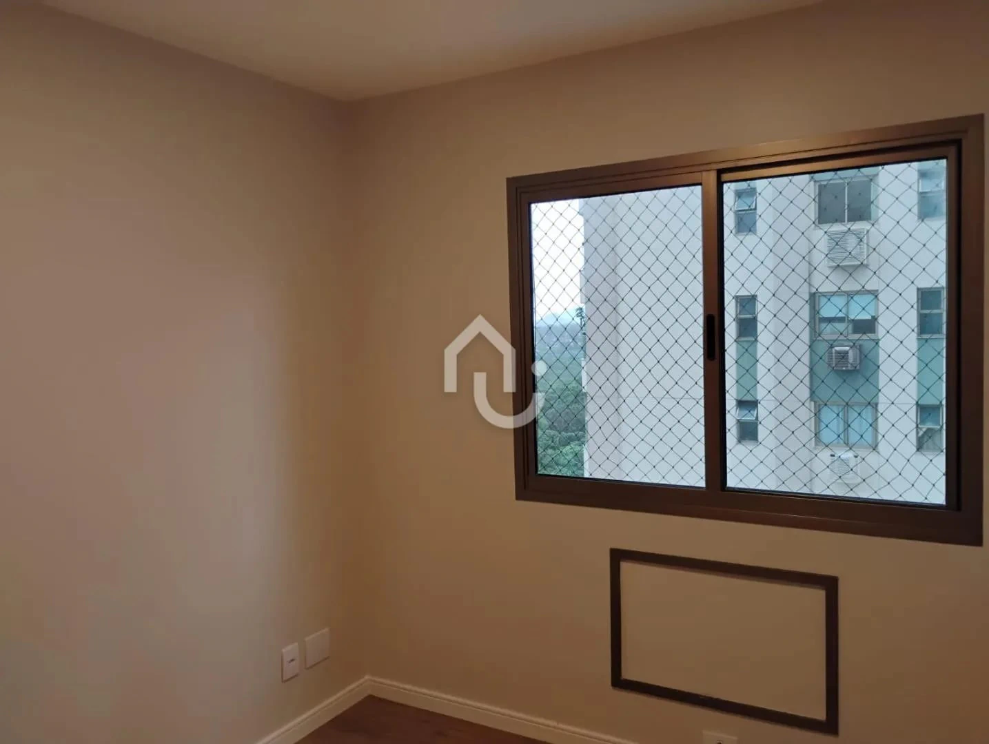 Water view in a 3-bedroom apartment, 160 m² — photo 11